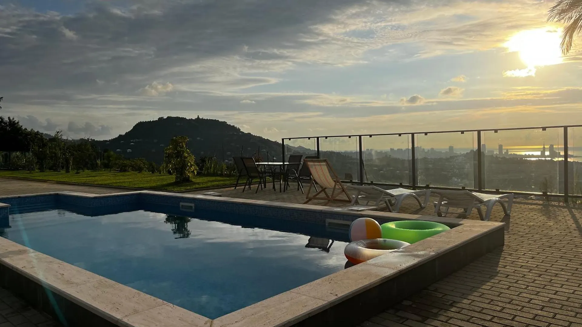 Villa In Tsinsvla Batumi 0*,