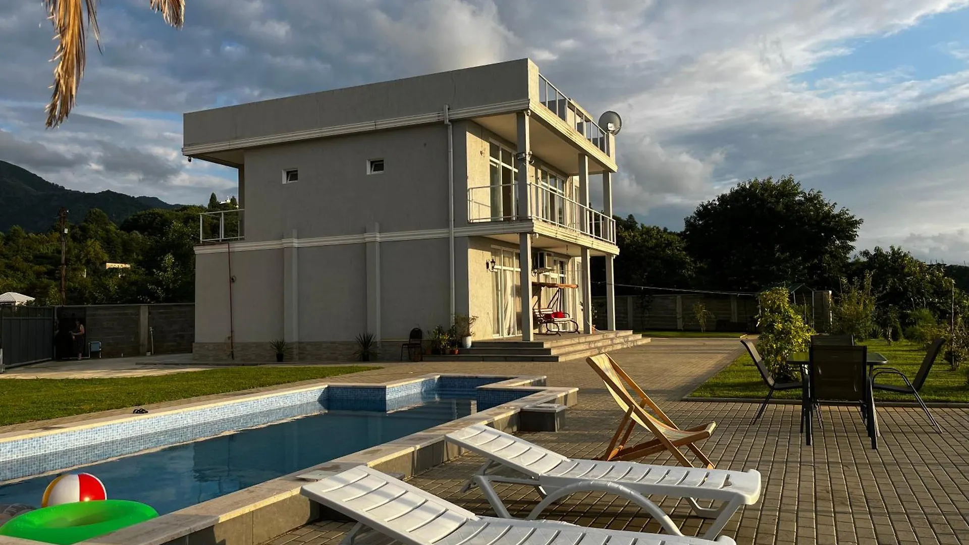 Villa In Tsinsvla Batumi 0*,  Georgien