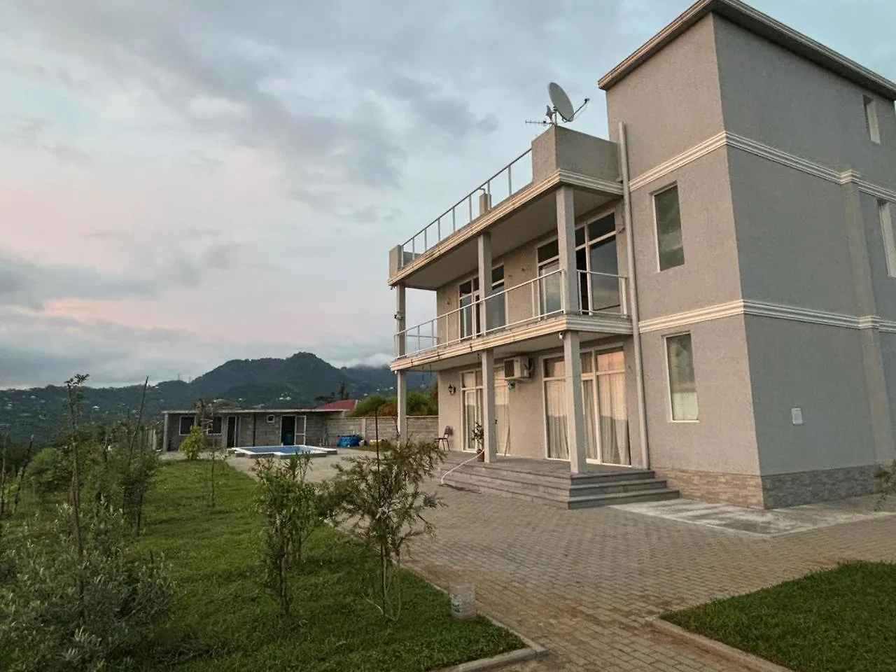Villa In Tsinsvla Batumi